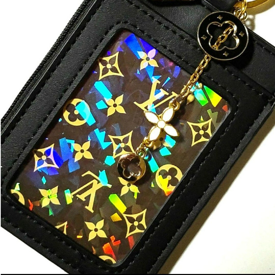 LOUIS VUITTON(ルイヴィトン)のミニ財布パスケース⭐LOUIS VUITTONモノグラムトランプ１枚　財布B20 メンズのファッション小物(名刺入れ/定期入れ)の商品写真