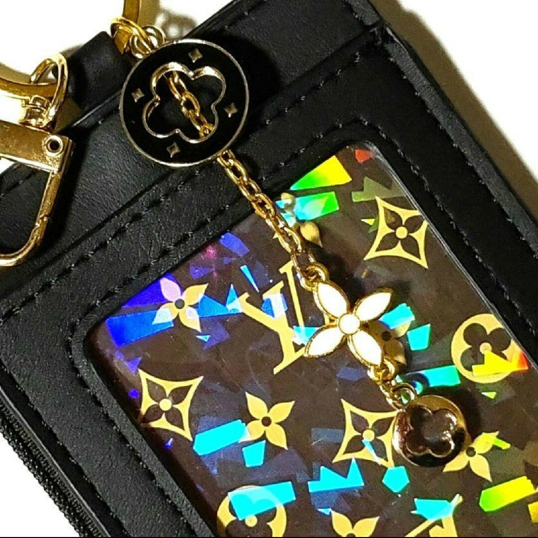 LOUIS VUITTON(ルイヴィトン)のミニ財布パスケース⭐LOUIS VUITTONモノグラムトランプ１枚　財布B20 メンズのファッション小物(名刺入れ/定期入れ)の商品写真