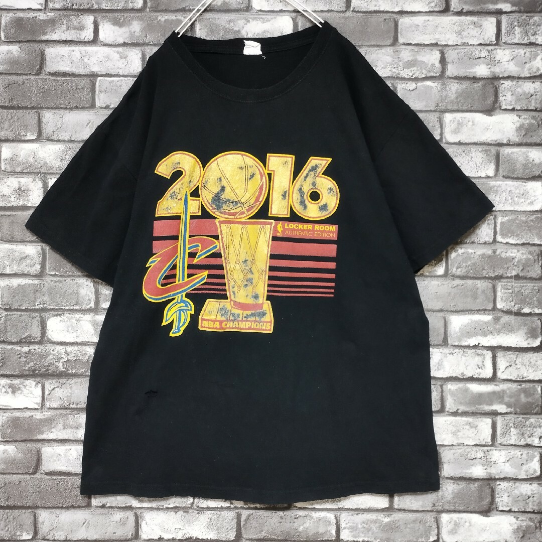 2016年NBAクリーブランドキャバリアーズ優勝記念限定tシャツTシャツバスケ メンズのトップス(Tシャツ/カットソー(半袖/袖なし))の商品写真