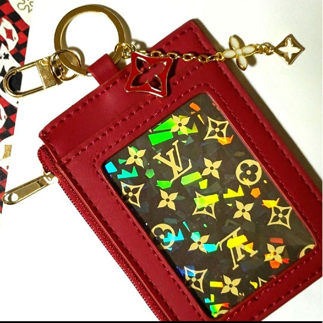 LOUIS VUITTON(ルイヴィトン)のミニ財布パスケース⭐LOUIS VUITTONモノグラムトランプ１枚　財布R22 レディースのファッション小物(パスケース/IDカードホルダー)の商品写真