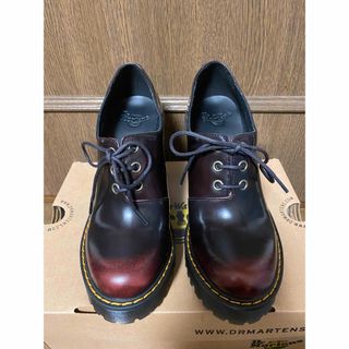 ドクターマーチン(Dr.Martens)のドクターマーチン　SEIRENE SALOME II 　チェリーレッド　UK4(ローファー/革靴)