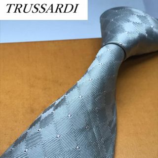 Trussardi - ★ トラサルディ★ ブランド ネクタイ シルク イタリア製 シルバー系 微光沢