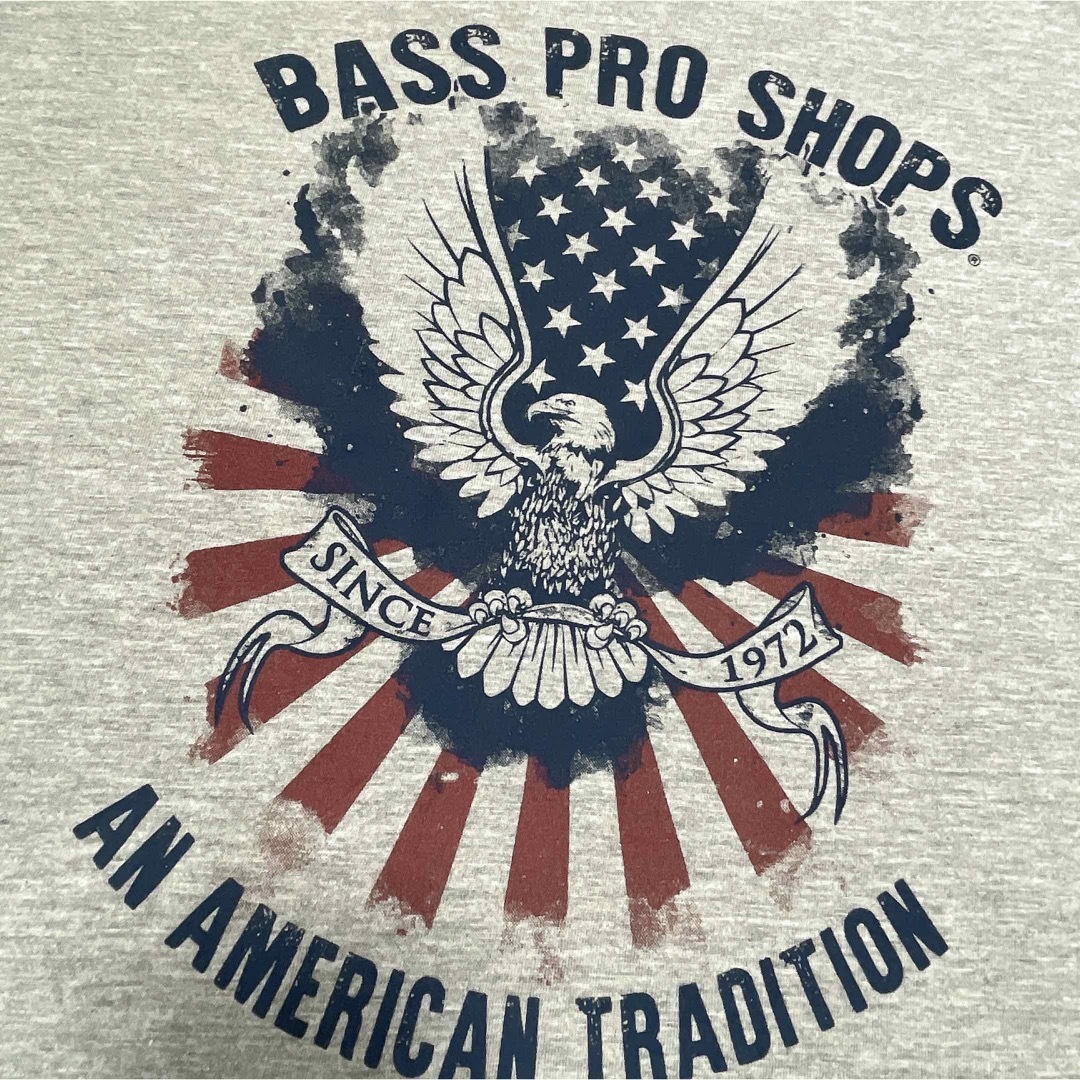 Bass Pro Shops　Tシャツ　XL　グレー　イーグル　プリント　古着 メンズのトップス(Tシャツ/カットソー(半袖/袖なし))の商品写真