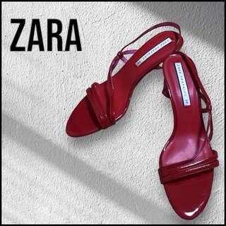 ザラ(ZARA)の【ZARA】 赤 サンダル 試し履き 新品に近い(サンダル)