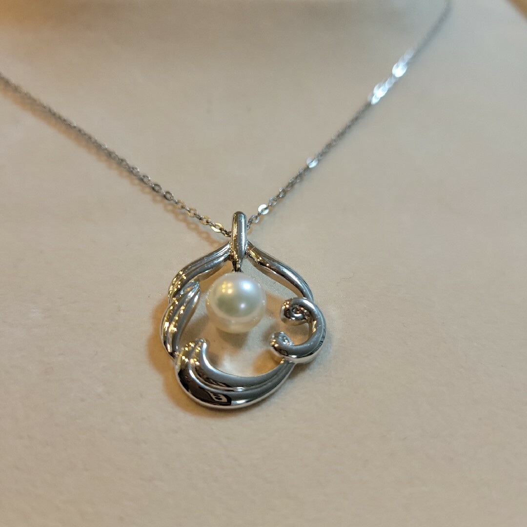 MIKIMOTO(ミキモト)の【美品】MIKIMOTO 本真珠パールネックレス　 シルバー状態 レディースのアクセサリー(ネックレス)の商品写真