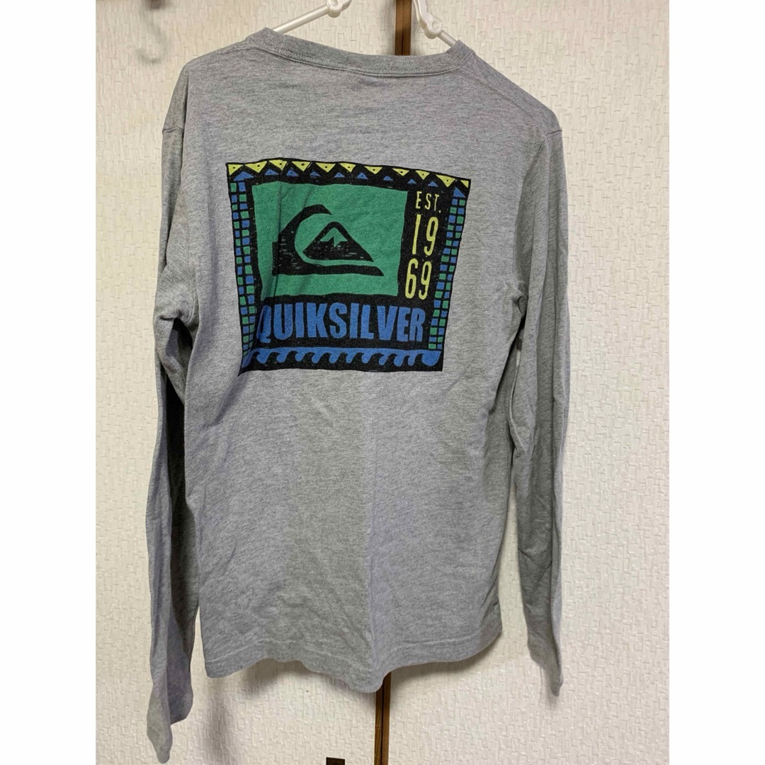 QUIKSILVER(クイックシルバー)のクイックシルバー純正　メンズ長袖Tシャツ メンズのトップス(Tシャツ/カットソー(七分/長袖))の商品写真