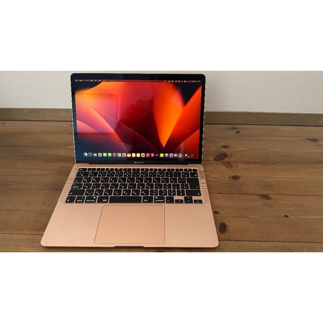 Apple(アップル)のMacBook Air 2020 13インチ Core i3 スマホ/家電/カメラのPC/タブレット(ノートPC)の商品写真