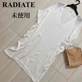 スコットクラブ(SCOT CLUB)のRADIATE 未使用　Vネック　オーバーサイズチュニック　フリンジ　レーヨン(チュニック)