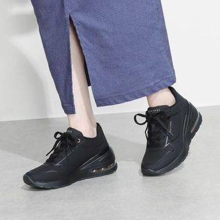 スケッチャーズ(SKECHERS)のSKECHERS MILLION AIR - ELEVATED AIR 24(スニーカー)