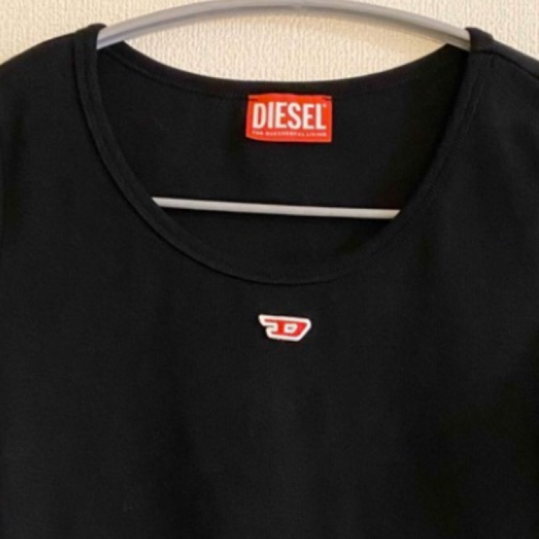 DIESEL(ディーゼル)のDiesel  Dロゴ　刺繍　リブ長袖　黒 レディースのトップス(Tシャツ(長袖/七分))の商品写真