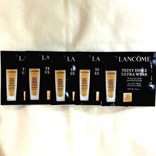 ランコム(LANCOME)の★LANCOME★タンイドル　ウルトラ　ウェア　リキッド／BO-01 × 5包(ファンデーション)