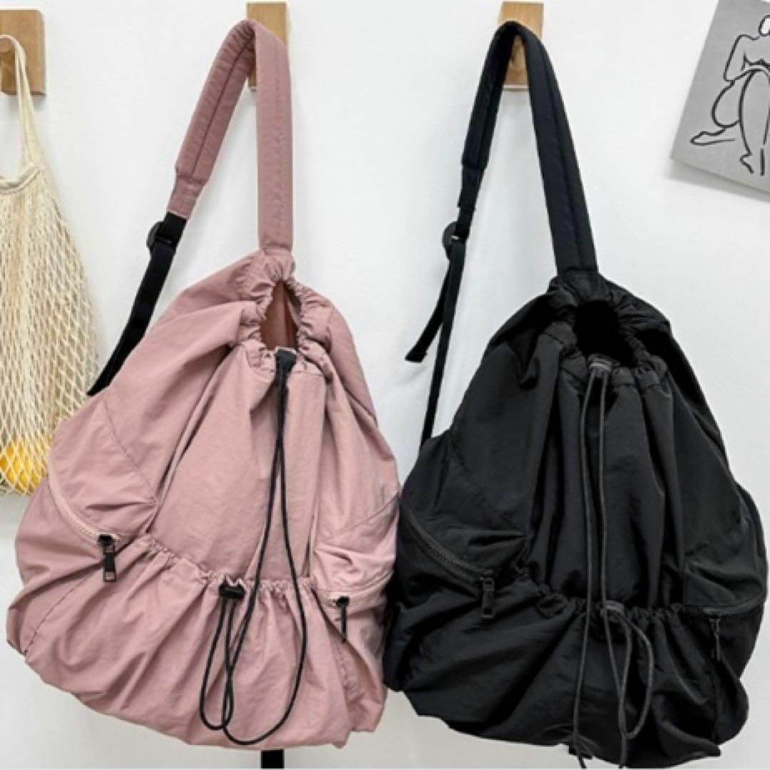 【韓国風】リュック　バックパック　ドロスト　巾着　軽量　大容量　ピンク レディースのバッグ(リュック/バックパック)の商品写真