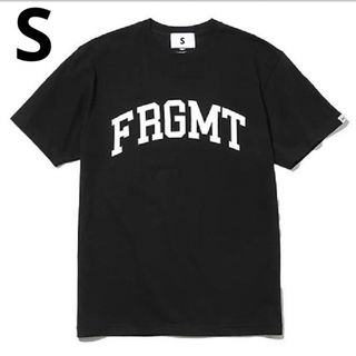 フラグメント(FRAGMENT)の新品 FRAGMENT UNIVERSITY FRGMT Tee "Black"(Tシャツ/カットソー(半袖/袖なし))