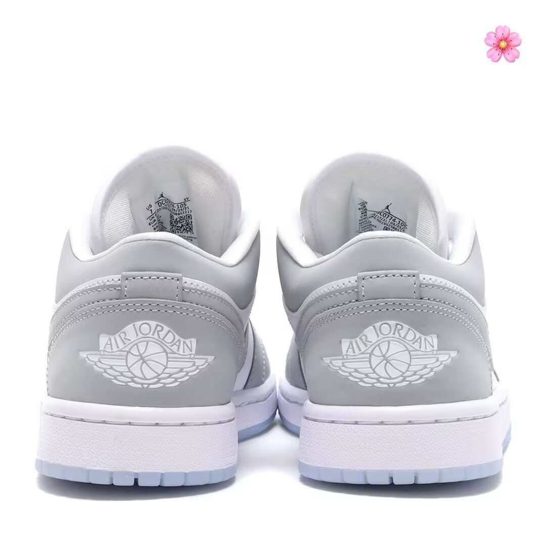 NIKE(ナイキ)の国内正規品 25cm ナイキ WMNS エアジョーダン1 LOW AJ1 グレー レディースの靴/シューズ(スニーカー)の商品写真