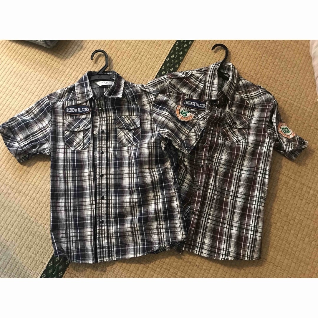 お揃い  150㎝  140㎝  シャツ 2枚   ワッペン付き キッズ/ベビー/マタニティのキッズ服男の子用(90cm~)(ブラウス)の商品写真