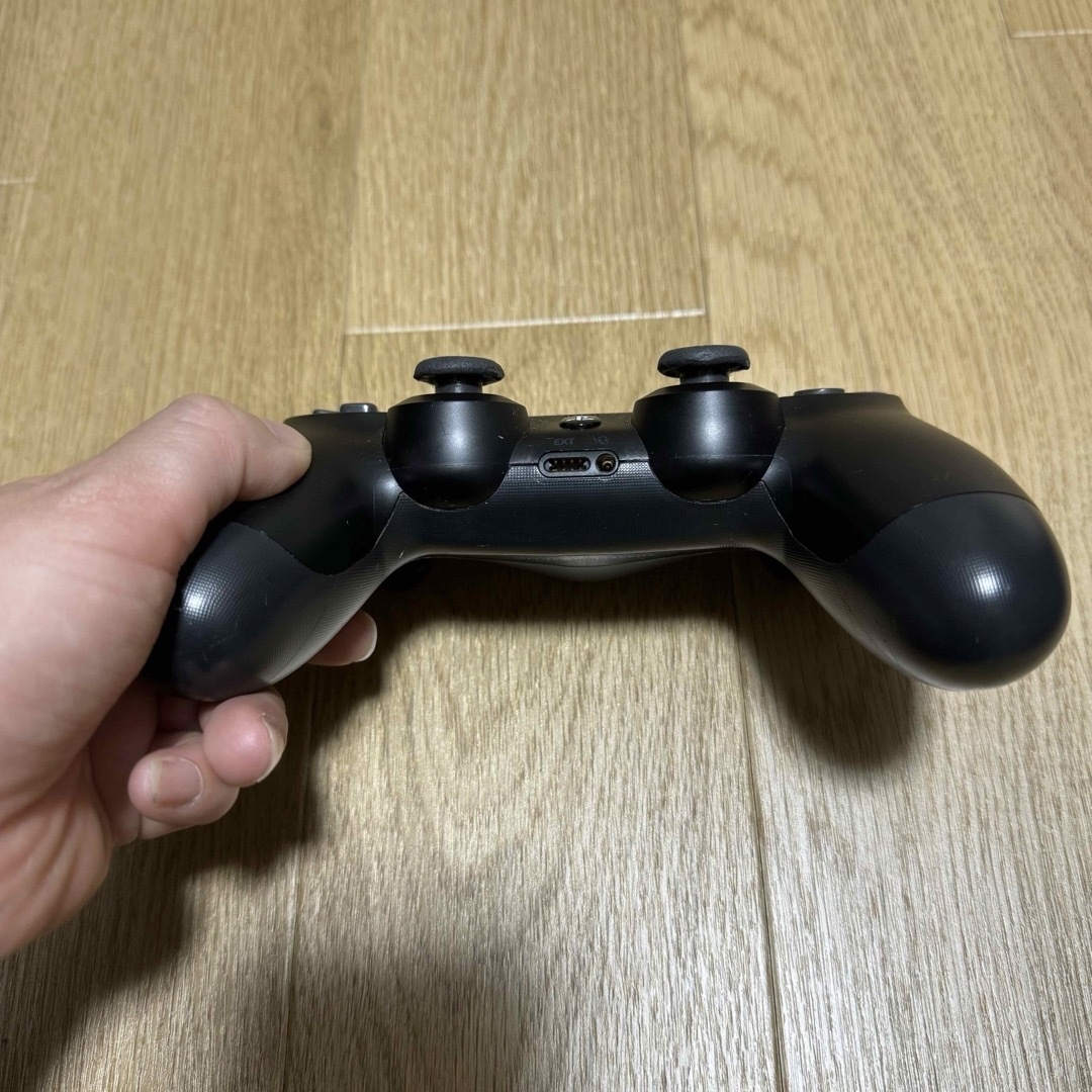 SONY(ソニー)の【ジャンク品】SONY ソニー / PS4 純正コントローラー エンタメ/ホビーのゲームソフト/ゲーム機本体(その他)の商品写真