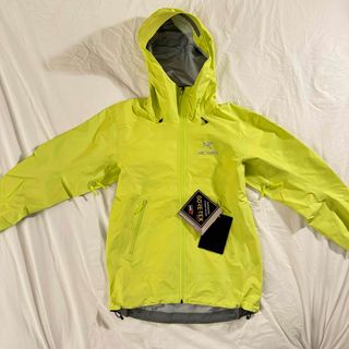 アークテリクス(ARC'TERYX)のアークテリクス/ベータLTメンズジャケット/Sサイズ新品未使用beta lt(登山用品)