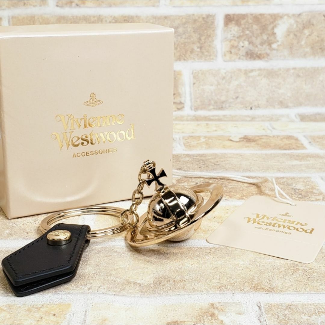 Vivienne Westwood(ヴィヴィアンウエストウッド)の未使用 ヴィヴィアンウエストウッド ☆ ラウンドオーブ レザー キーリング 黒 レディースのファッション小物(キーホルダー)の商品写真