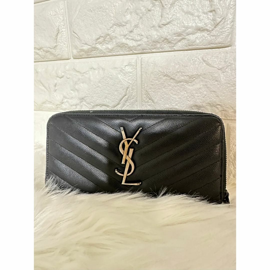 Yves Saint Laurent(イヴサンローラン)のイヴサンローラン YSL Paris ウォレット コンパクト ラウンドファスナー レディースのファッション小物(財布)の商品写真