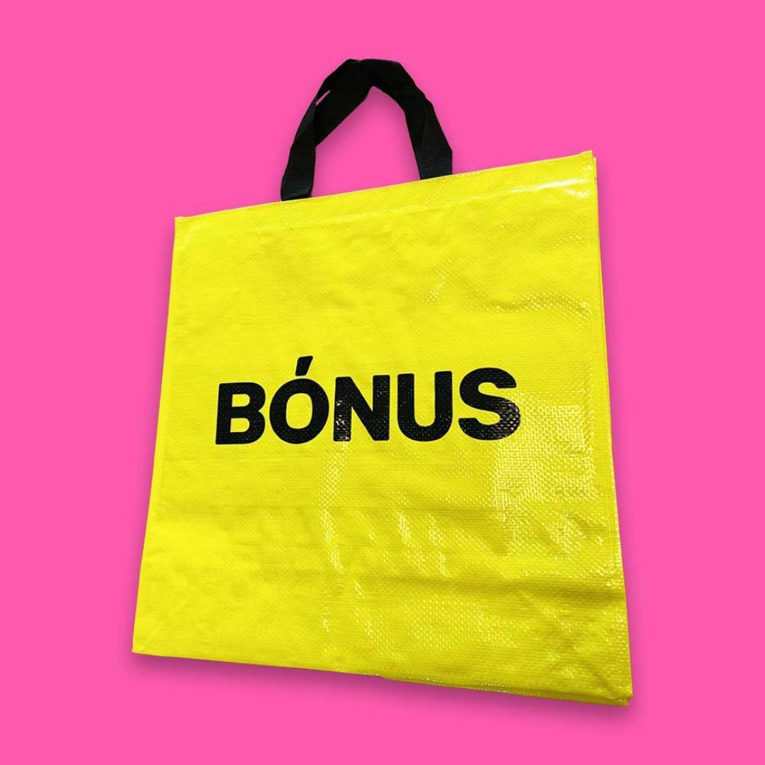 新品　アイスランド　スーパーマーケット　ボーナス　BONUS　バッグ　エコバッグ レディースのバッグ(ショップ袋)の商品写真