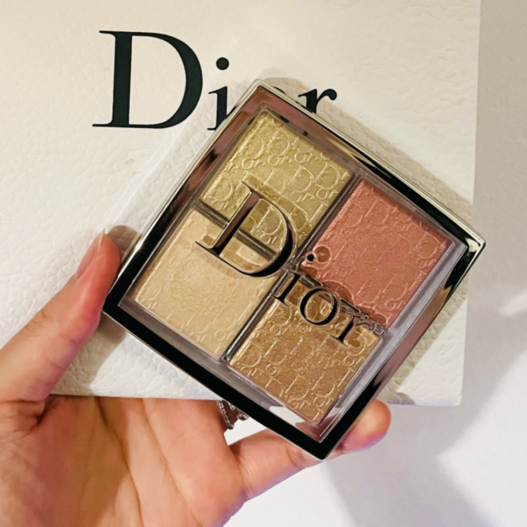 Dior(ディオール)の【⚠️専用出品】Dior バックステージ　フェイスグロウパレット　ローズゴールド コスメ/美容のベースメイク/化粧品(フェイスカラー)の商品写真