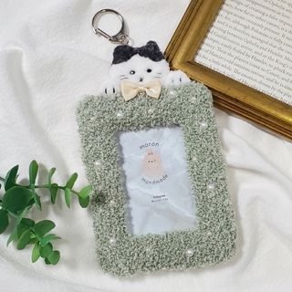 トレカケース　猫　推し活　トレカデコ　　タフティング　刺繍　硬質ケース　B8(その他)