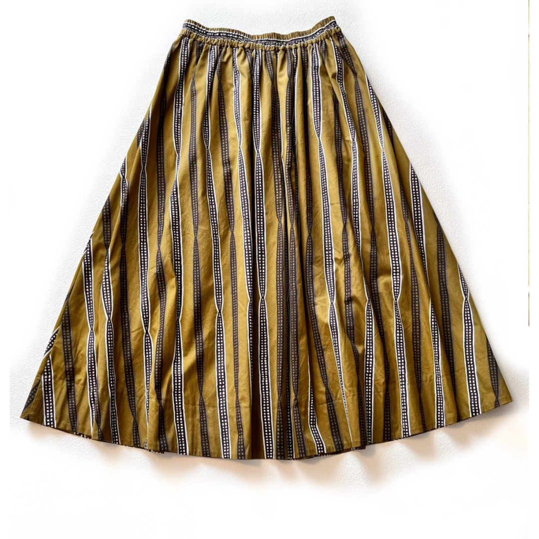 LE GLAZIK(ルグラジック)の【LeGlazik】バティックプリント フレアスカート ミモレ丈 レディースのスカート(ロングスカート)の商品写真