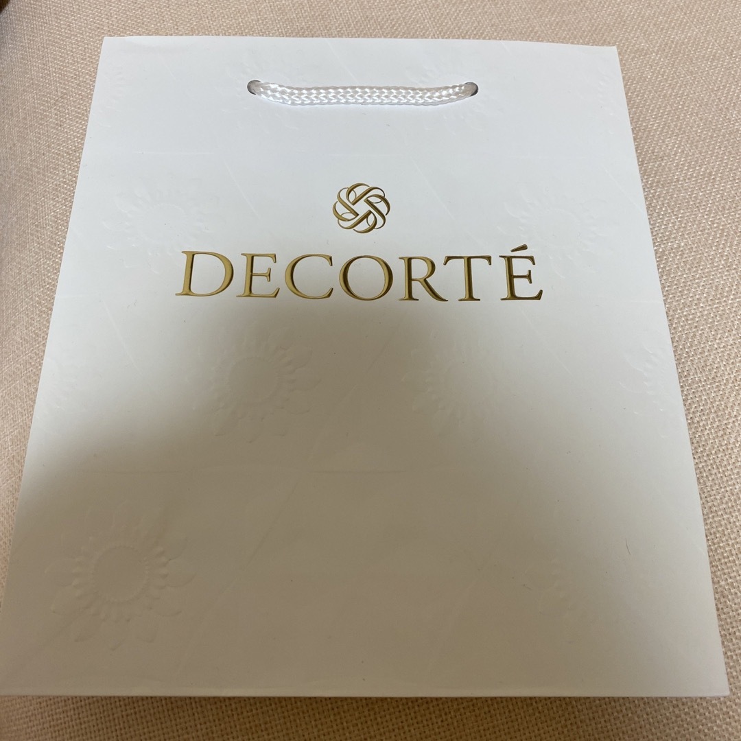 COSME DECORTE(コスメデコルテ)のdécolleté 紙袋 レディースのバッグ(ショップ袋)の商品写真