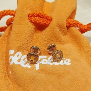 フォリフォリ(Folli Follie)のほぼ未使用　Folli Follie　ピアス(ピアス)