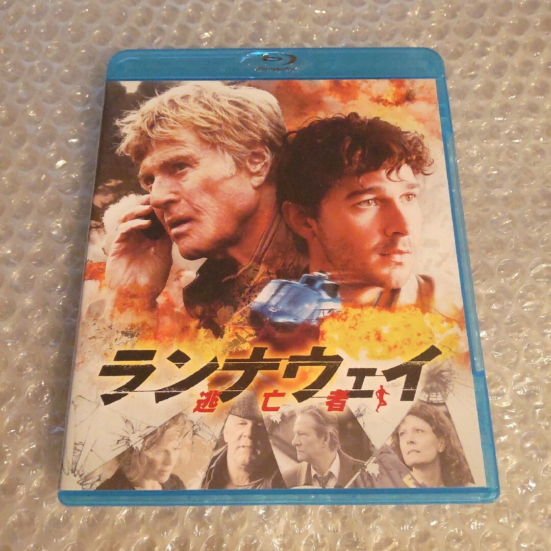 Blu-ray+DVD【ランナウェイ  逃亡者】 エンタメ/ホビーのDVD/ブルーレイ(外国映画)の商品写真