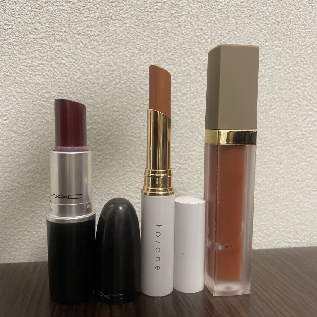 MAC(マック)のmac to/one リリミュウ　リップ3本 コスメ/美容のベースメイク/化粧品(リップライナー)の商品写真