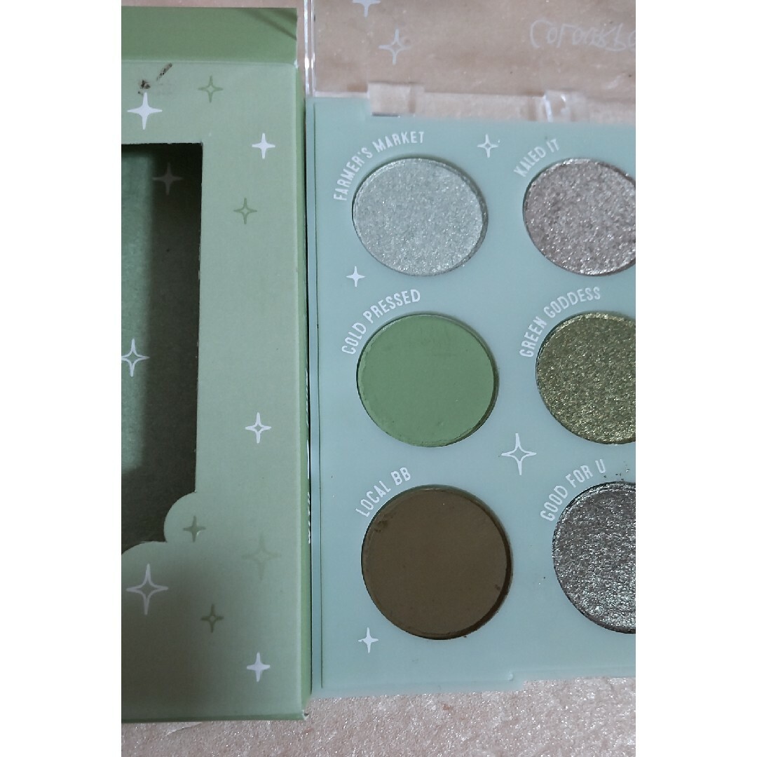 colourpop(カラーポップ)の【未使用※】カラーポップ　アイシャドウパレットfresh greens コスメ/美容のベースメイク/化粧品(アイシャドウ)の商品写真