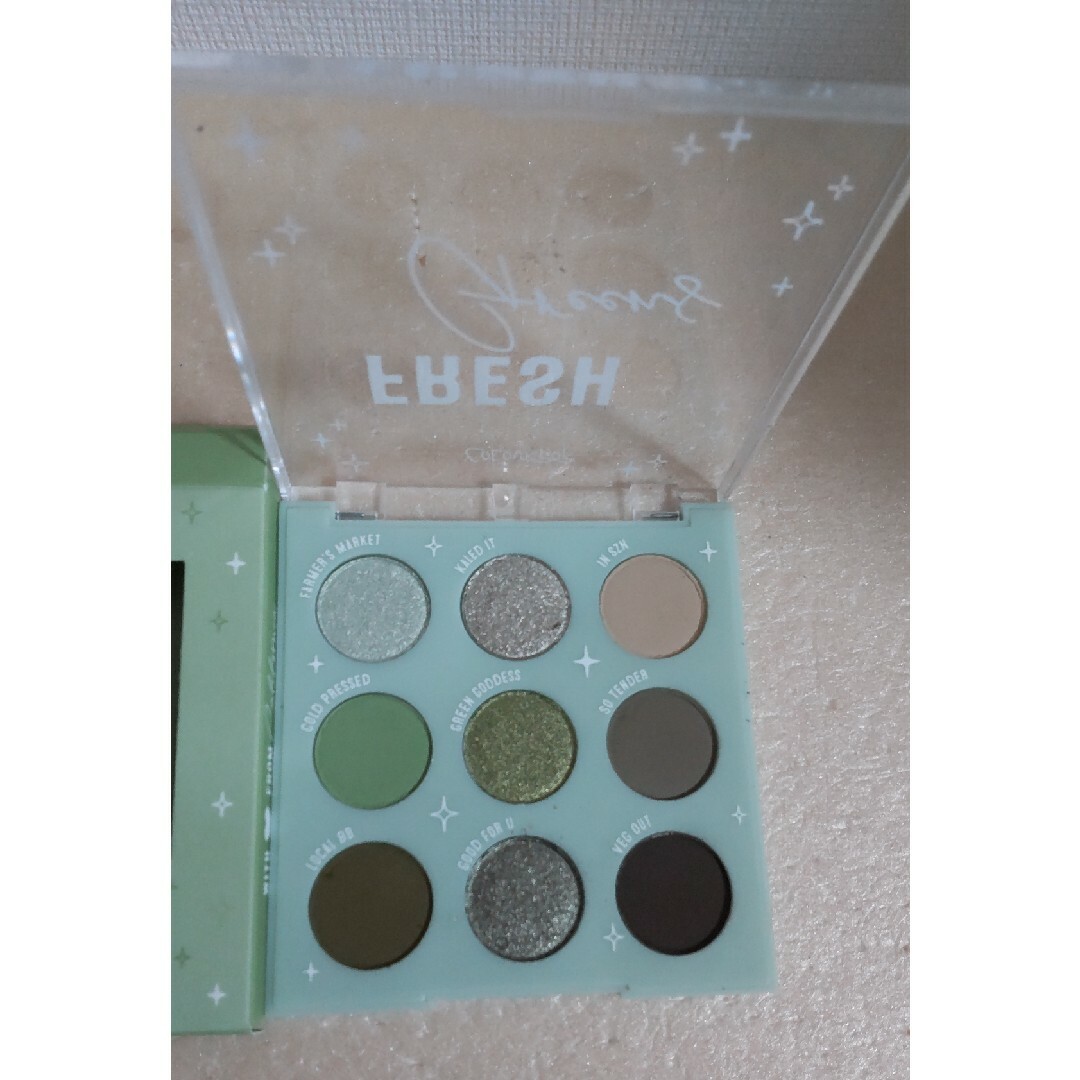 colourpop(カラーポップ)の【未使用※】カラーポップ　アイシャドウパレットfresh greens コスメ/美容のベースメイク/化粧品(アイシャドウ)の商品写真