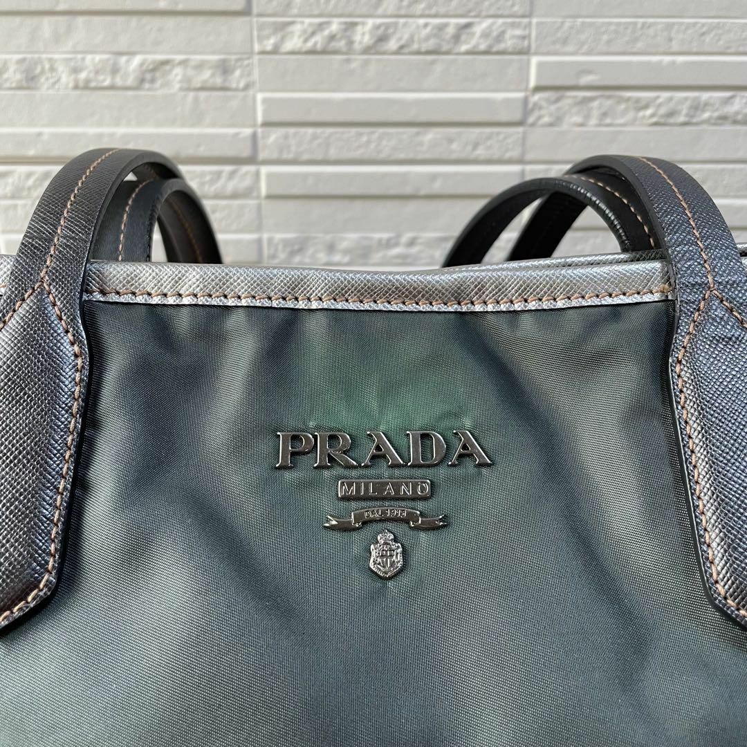 PRADA(プラダ)のプラダ ナイロン×レザー トート ショルダー バッグ シルバー カーキ レディースのバッグ(トートバッグ)の商品写真