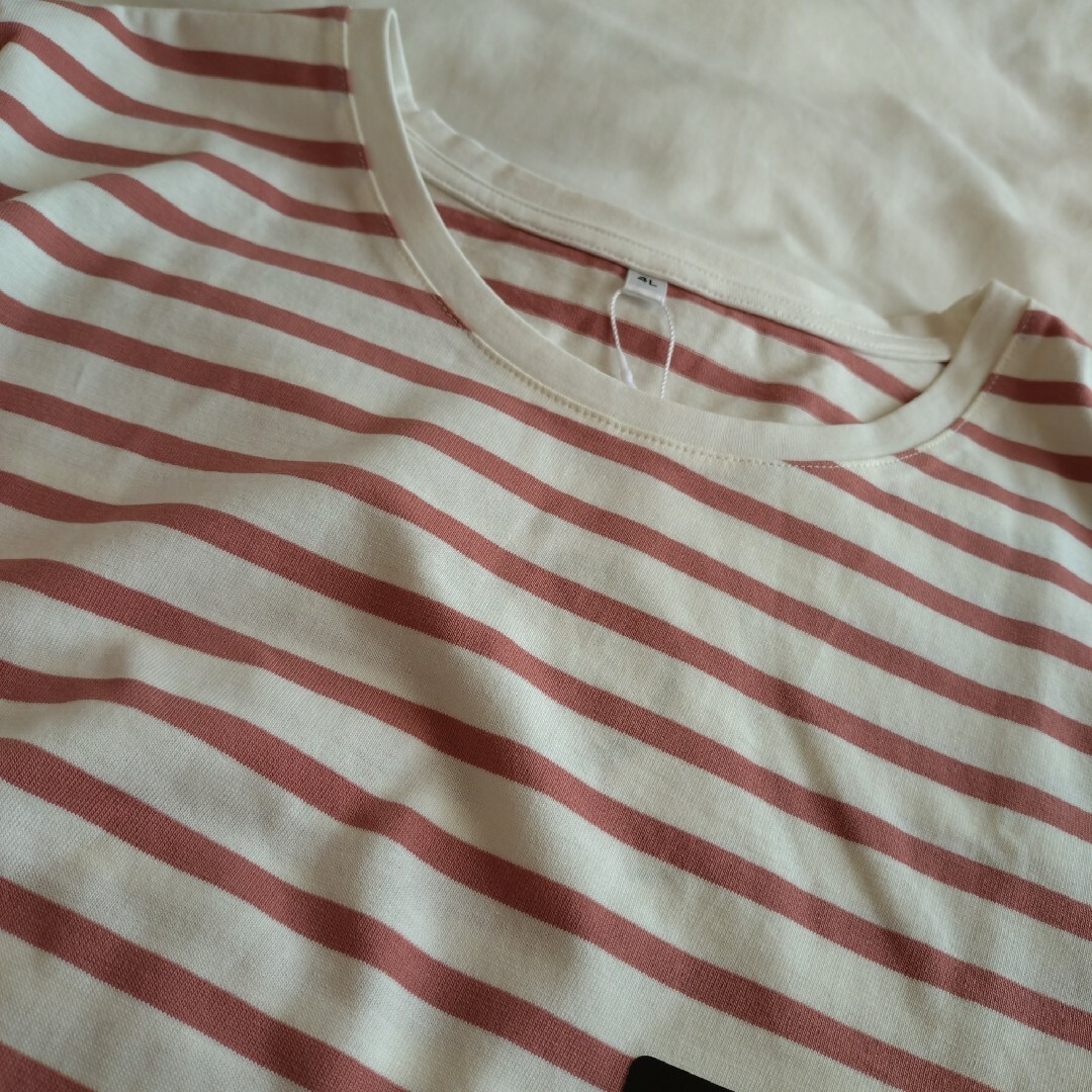 新品 未使用 ボーダー トップス 半袖 Tシャツ レディース ４Ｌサイズ レディースのトップス(Tシャツ(半袖/袖なし))の商品写真