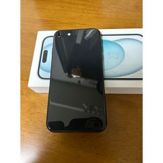 アイフォーン(iPhone)の【ジャンク品】iPhone SE 第2世代ブラック 64 GB部品取り (スマートフォン本体)