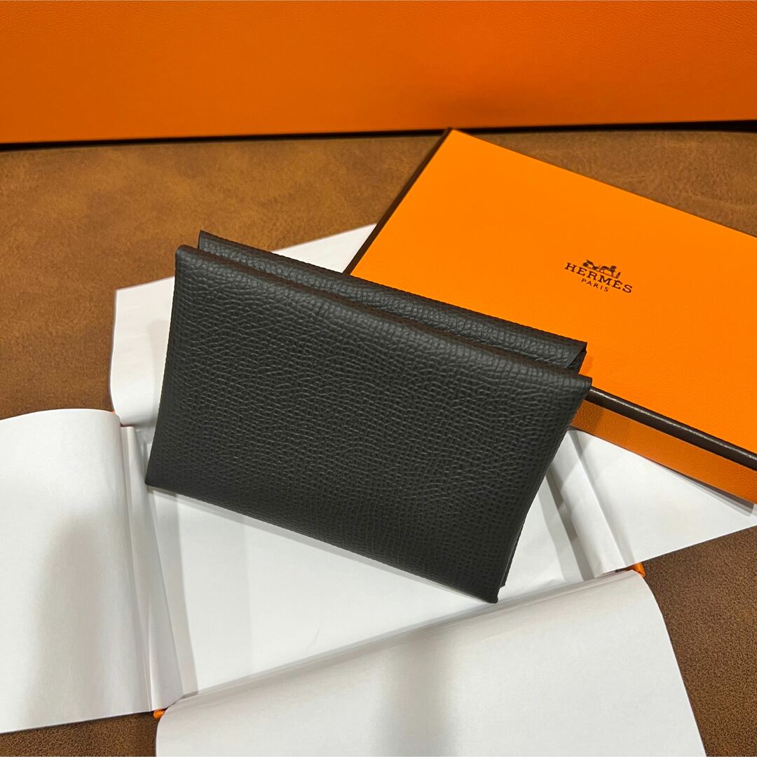 Hermes(エルメス)のHERMES calvi duo エルメス カルヴィデュオ グラファイト レディースのファッション小物(財布)の商品写真