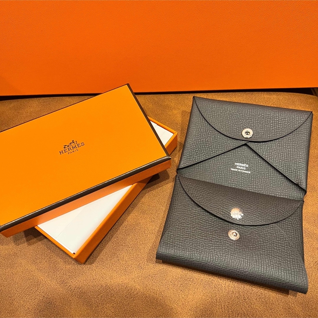 HERMES - HERMES calvi duo エルメス カルヴィデュオ グラファイトの通販 by h |エルメスならラクマ HERMES - HERMES calvi duo エルメス カルヴィデュオ グラファイトの通販 by h |エルメスならラクマ