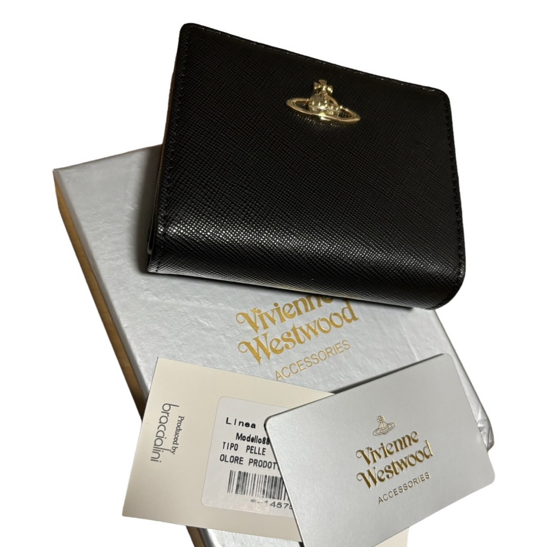 Vivienne Westwood(ヴィヴィアンウエストウッド)のVivienne Westwood  二つ折り　財布　ブラック　レザー　未使用品 レディースのファッション小物(財布)の商品写真