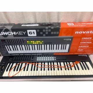 ノベーション(novation)のNovation launchkey 61 MIDIキーボード(MIDIコントローラー)