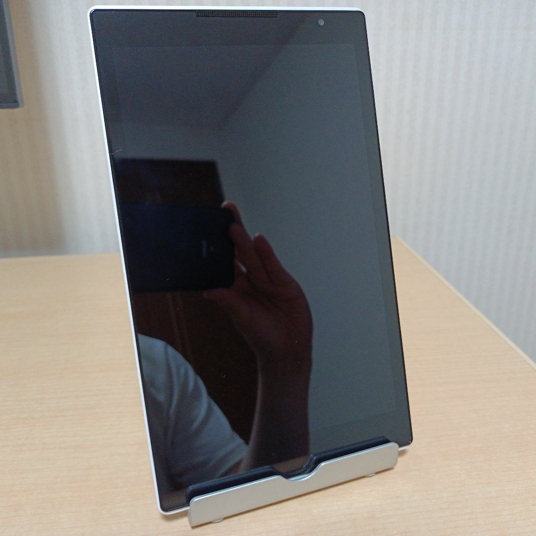 NEC(エヌイーシー)のNEC LaVie Tab S PC-TS508T1W 8インチ Wi-Fi スマホ/家電/カメラのPC/タブレット(タブレット)の商品写真