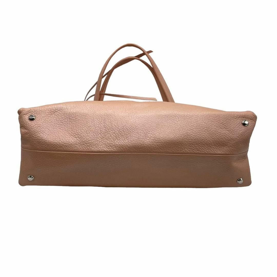 ungaro ウンガロ　E11 肩掛け　トートバッグ　レザー　ピンク　チャーム レディースのバッグ(トートバッグ)の商品写真