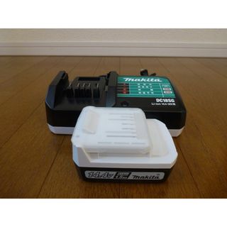 マキタ(Makita)のBL1415G、DC18SG　マキタ純正　バッテリーと充電器 14.4V　新品(工具/メンテナンス)