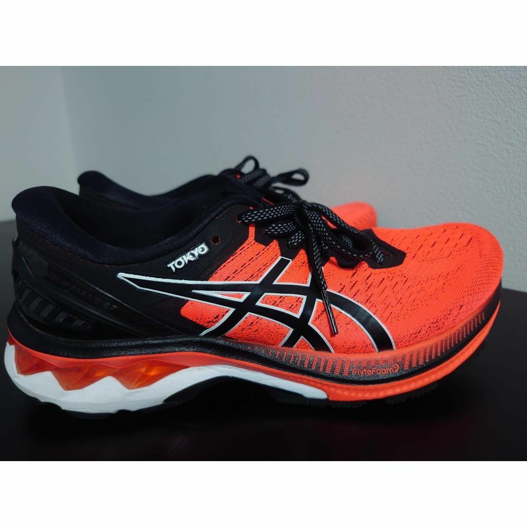 美品【アシックス】GEL KAYANO27 25.0cm スポーツ/アウトドアのランニング(シューズ)の商品写真