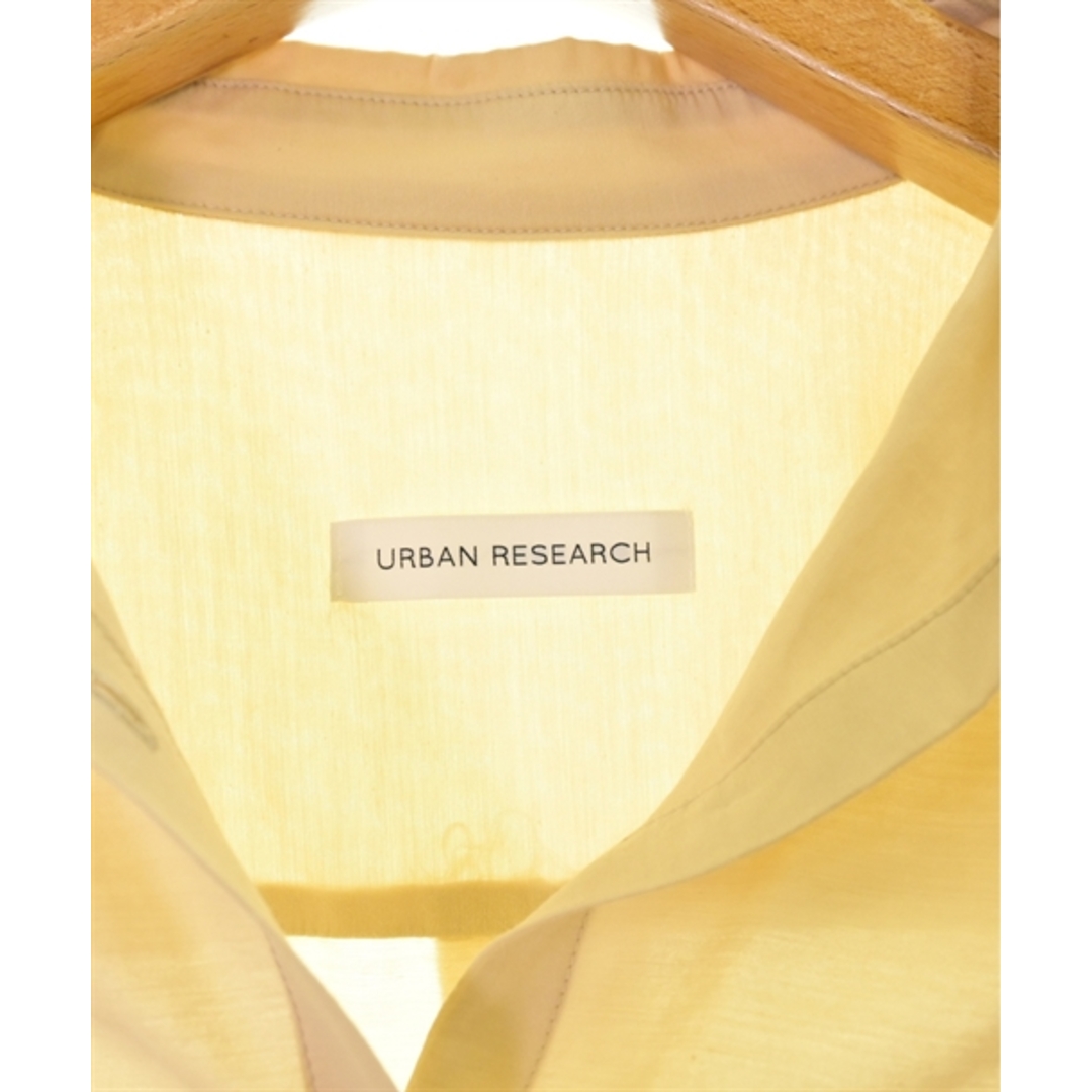 URBAN RESEARCH(アーバンリサーチ)のURBAN RESEARCH アーバンリサーチ カジュアルシャツ F ベージュ 【古着】【中古】 レディースのトップス(シャツ/ブラウス(長袖/七分))の商品写真