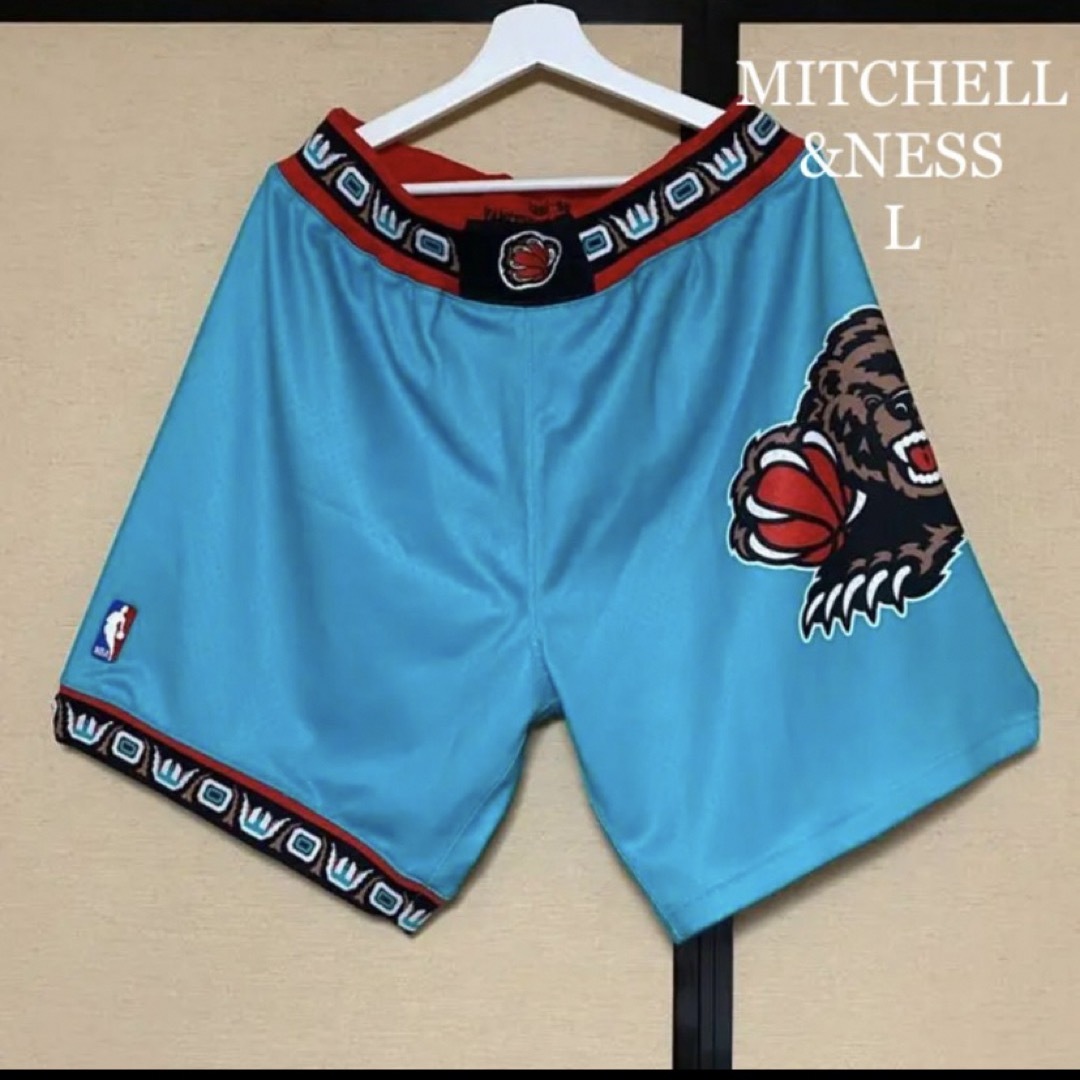 MITCHELL & NESS(ミッチェルアンドネス)の激レア　ミッチェルアンドネス　ショートパンツ　バスパン　L グリズリーズ メンズのパンツ(ショートパンツ)の商品写真
