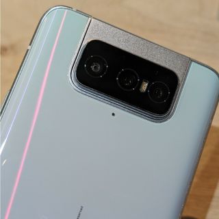 エイスース(ASUS)の【値下げ】zenfone7pro zs671ks asus(スマートフォン本体)