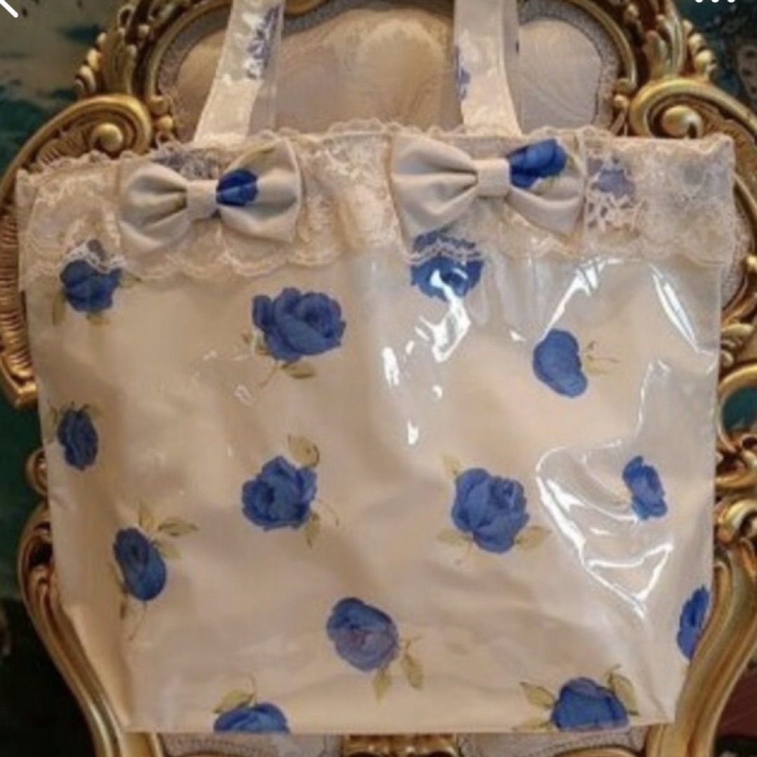 JESUS DIAMANTE(ジーザスディアマンテ)のリボン　フレンズ　トートバック レディースのバッグ(トートバッグ)の商品写真