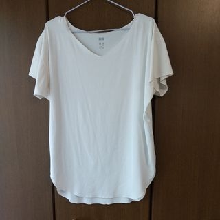 ユニクロ(UNIQLO)のユニクロ Vネック エアリズム Tシャツ カットソー ロング丈 ヨガ ジム(Tシャツ(半袖/袖なし))