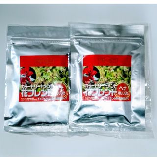 ヘナ　カラートリートメント　花ブレンド１００ｇ　２個セット　おまけ付き(白髪染め)